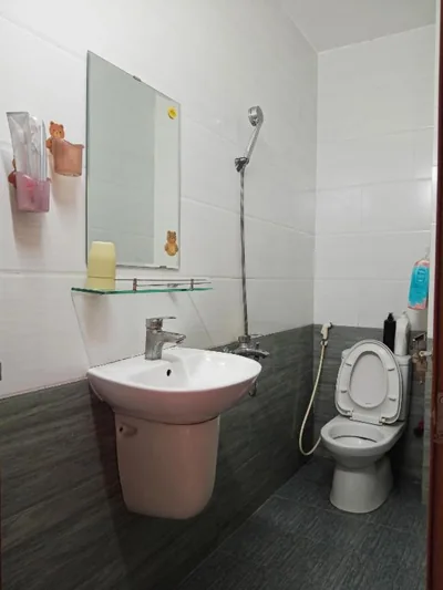Habitación doble con baño compartido — Ola's Home